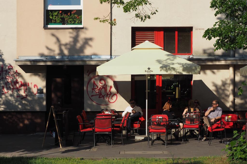 Adventura Hostel Varsóvia Exterior foto
